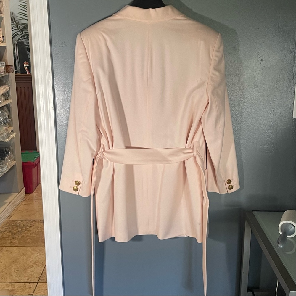 SOLD ESCADA Margaretha Ley 90’s Baby Pink Belted Dbl Breast Wool Cashmere Blazr - Picture 13 of 16
